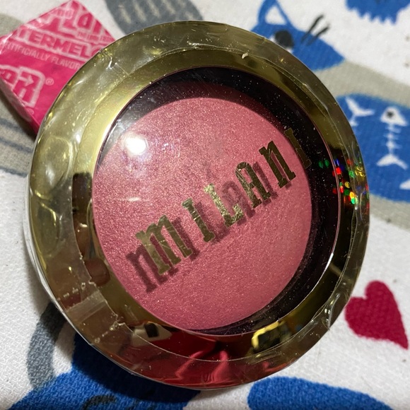 Milani Other - Nip 01 dulce pink milani baked blush